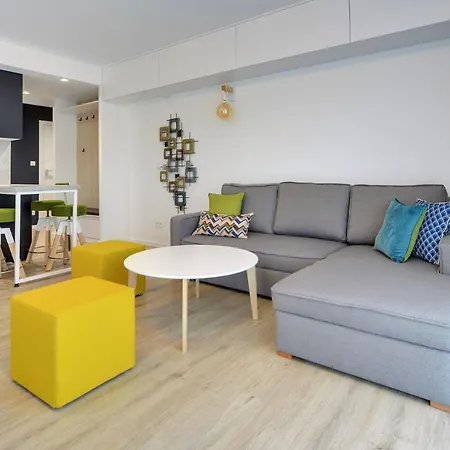 Invest Szklarska 800 B4 Apartman *