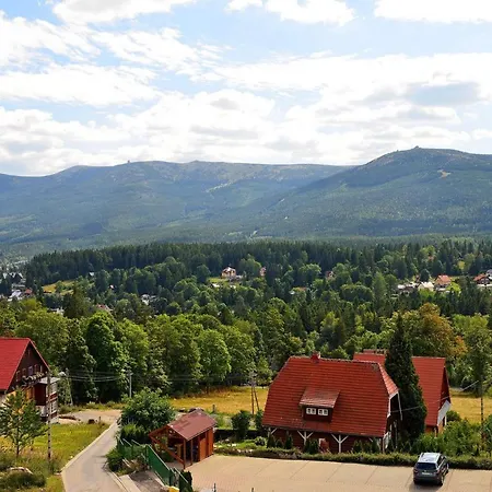 Invest Szklarska 800 B4 Apartman